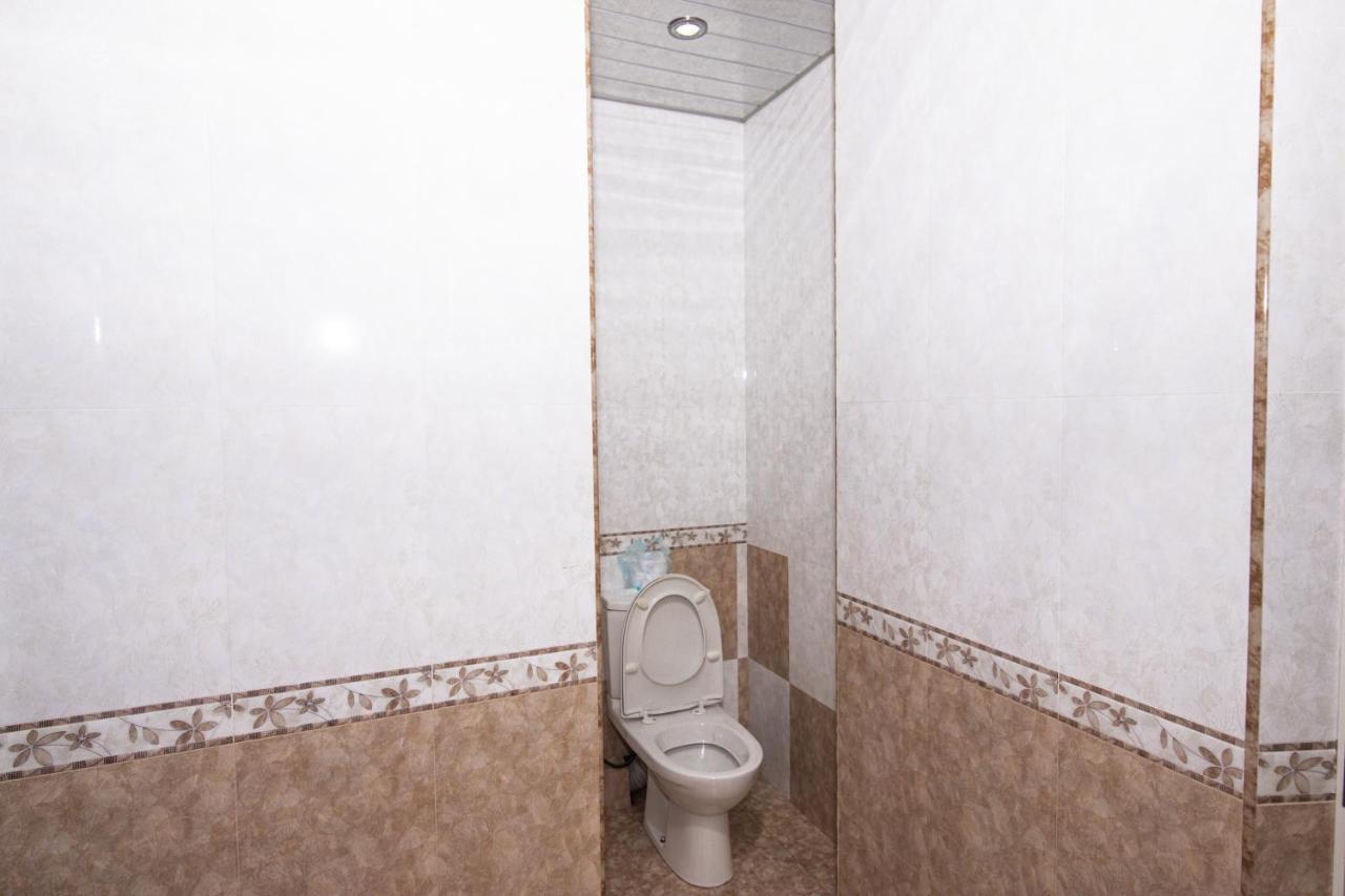 Орел Erevan Esterno foto